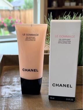 CHANEL Le Gommage Exfoliating Gel Exfoliant Anti Pollution 75ml/2.5oz Discont.